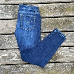 Vigoss ✨  the chelsea skinny jeans✨ Distressed